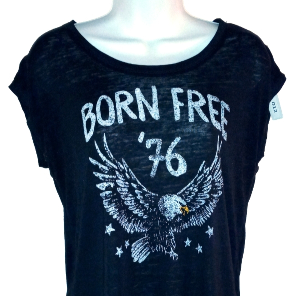 XS - MAURICES –“BORN FREEE 76' " EAGLE TEE